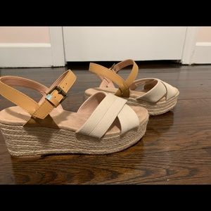 TOMS strappy platform sandals, like new